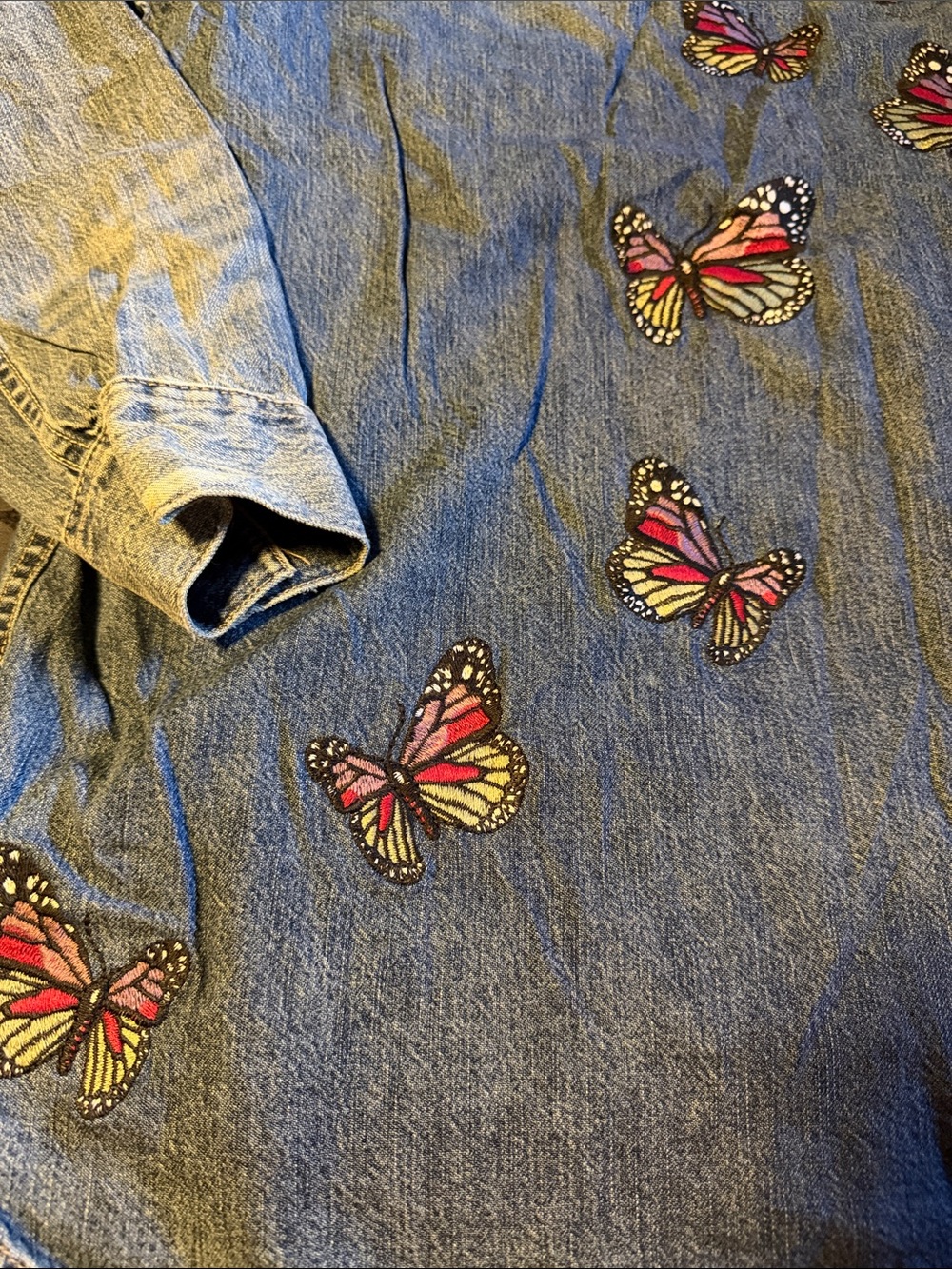 Lucky Brand Blue Denim Button-Up Shirt with Butterfly Embroidery Sz L RARE - Picture 8 of 11